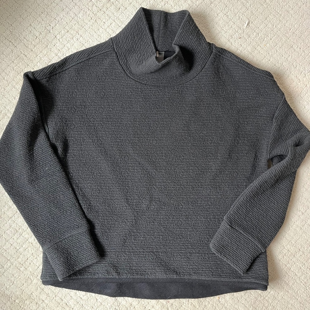 Athleta Womens Textured Turtleneck Pullover Sweatshirt Black Cozy Athleisure L